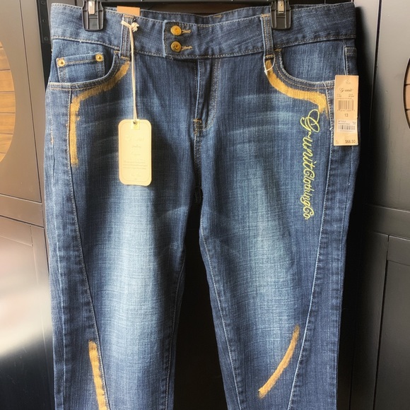 G Unit Clothing Co Denim - G Unit Clothing Co Woman Capri Shorts Size 13